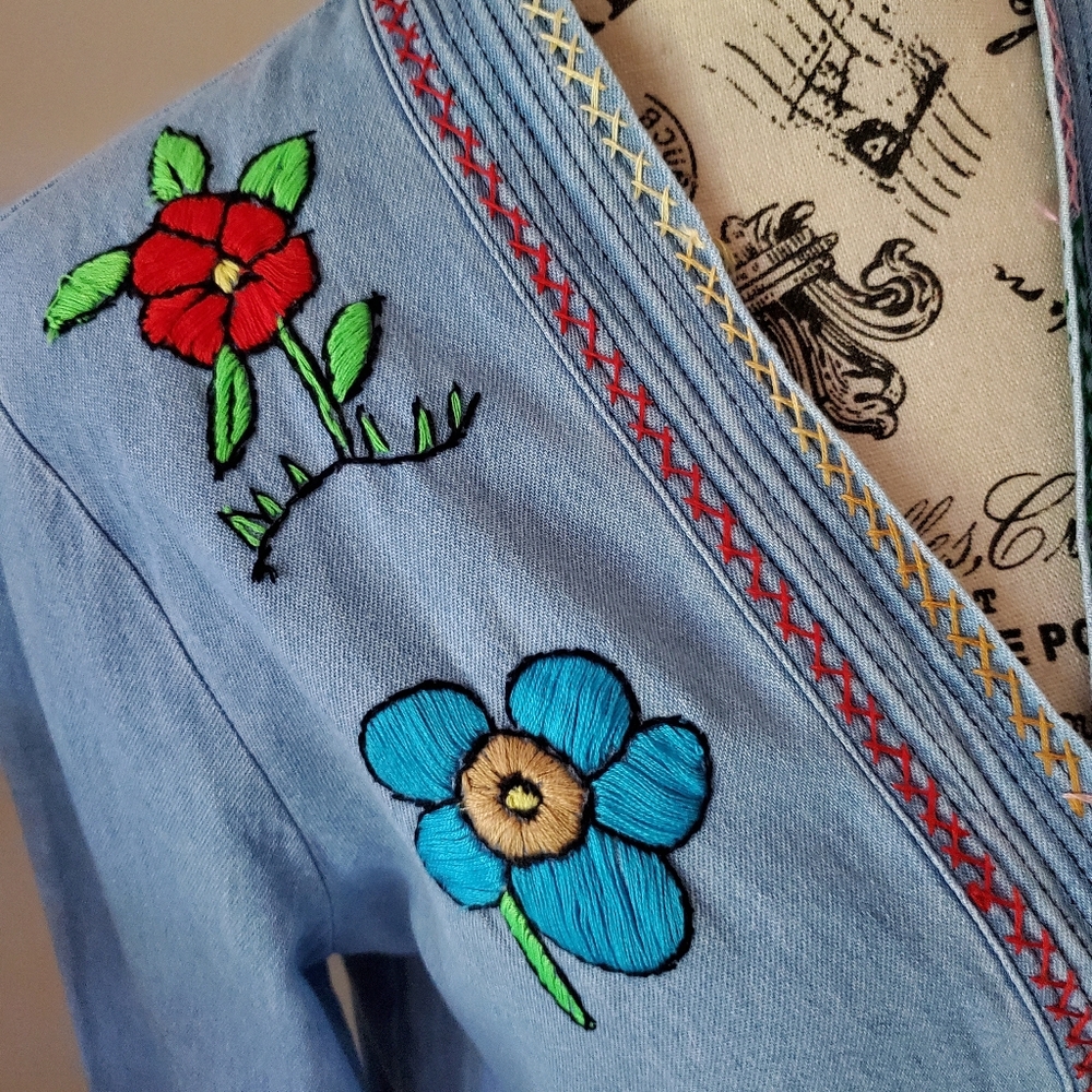 Groovy Vintage Hand Embroidered Lightweight Denim Shacket - Picture 6 of 15